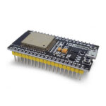 PLACA DE DESENVOLVIMENTO ESP32 DEVKITC 4MB TYPE-C COM LED W2812B (38 PINOS)